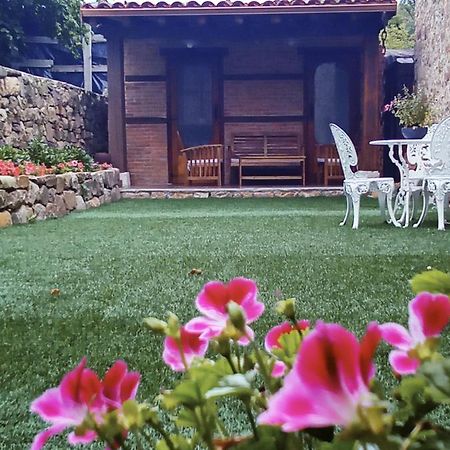 Apartamentos Lares Santa Olalla  ภายนอก รูปภาพ