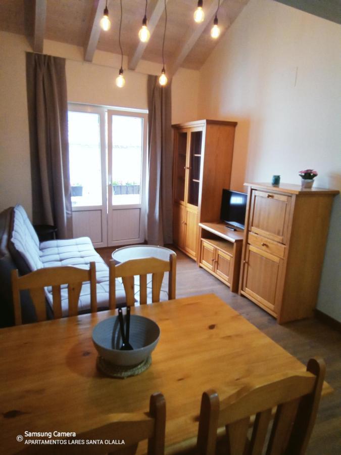 Apartamentos Lares Santa Olalla  ภายนอก รูปภาพ