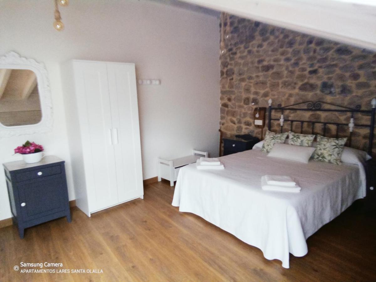 Apartamentos Lares Santa Olalla  ภายนอก รูปภาพ