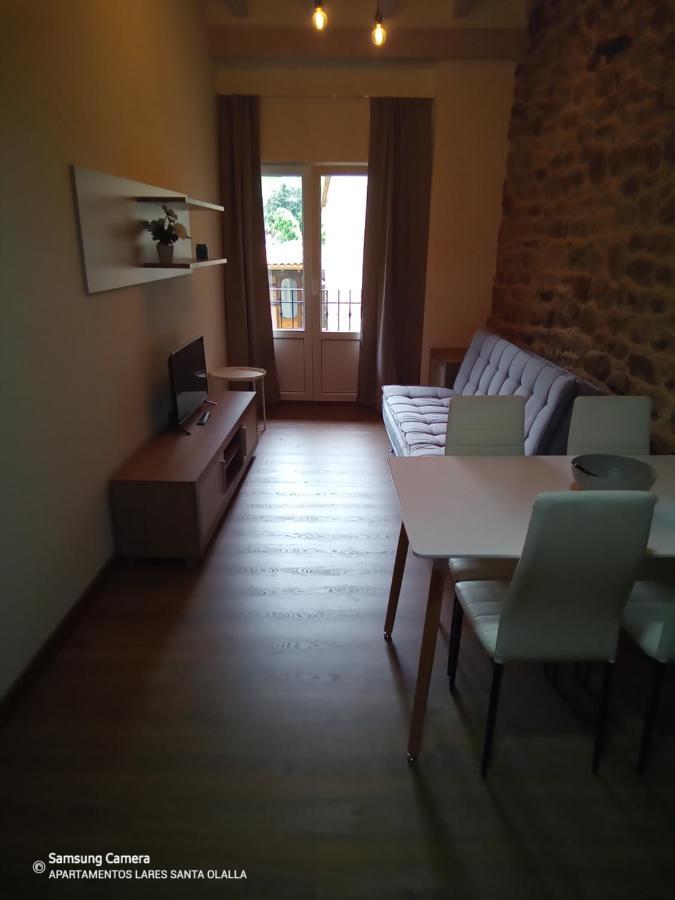 Apartamentos Lares Santa Olalla  ภายนอก รูปภาพ