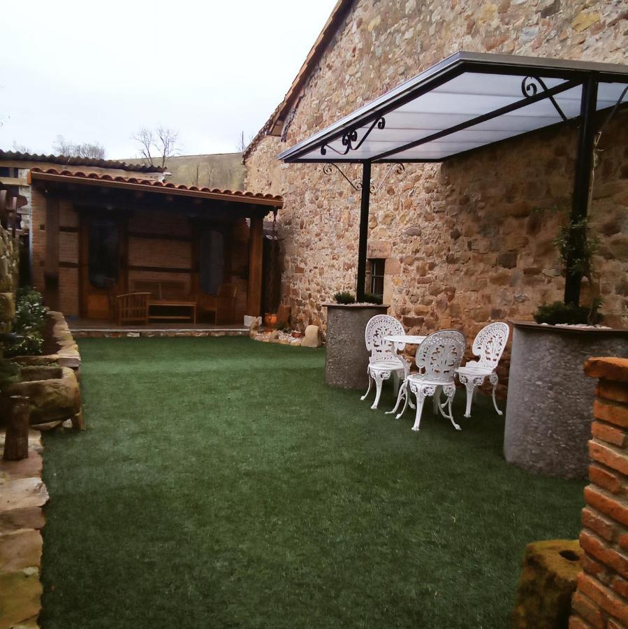Apartamentos Lares Santa Olalla  ภายนอก รูปภาพ