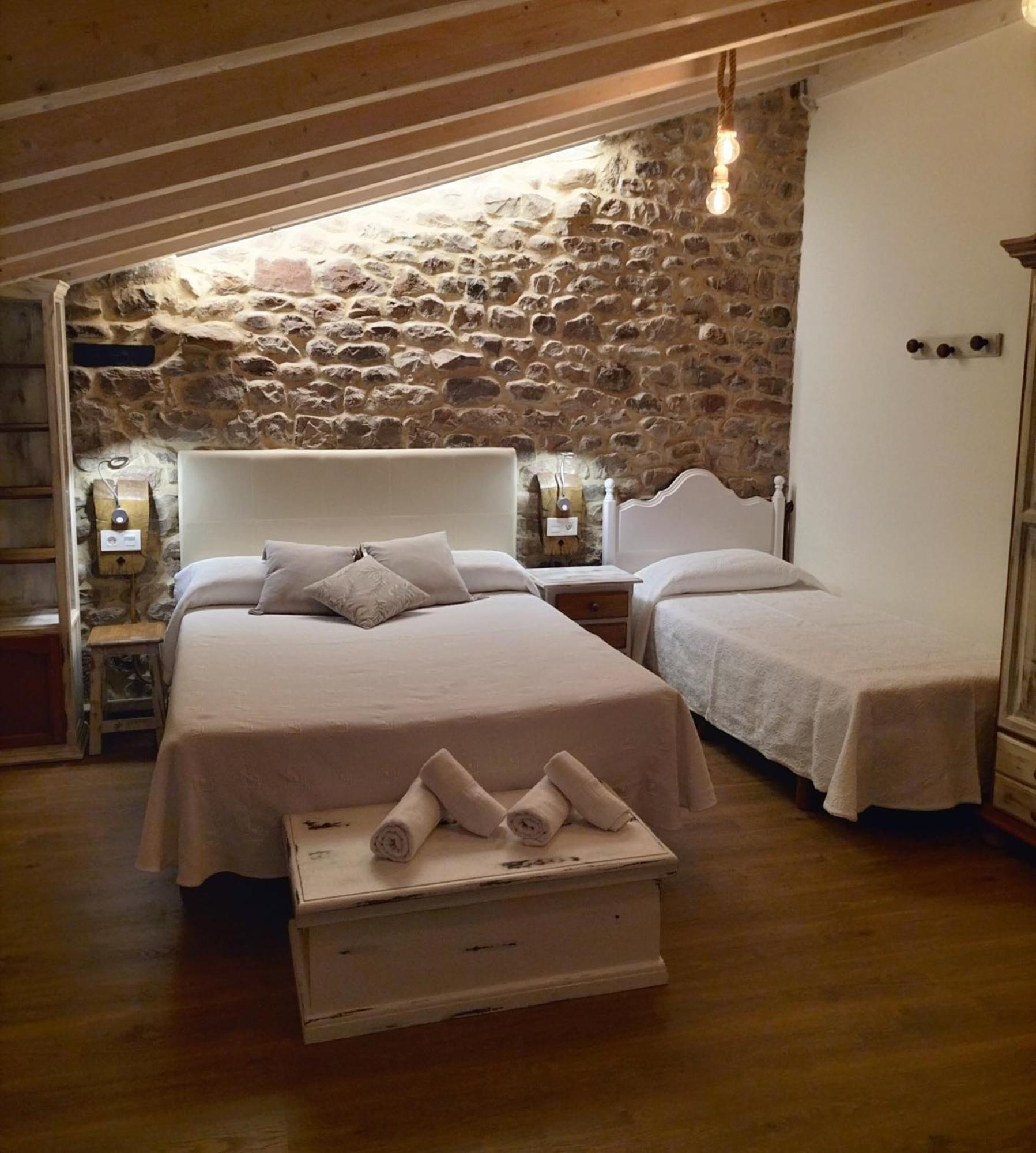 Apartamentos Lares Santa Olalla  ภายนอก รูปภาพ